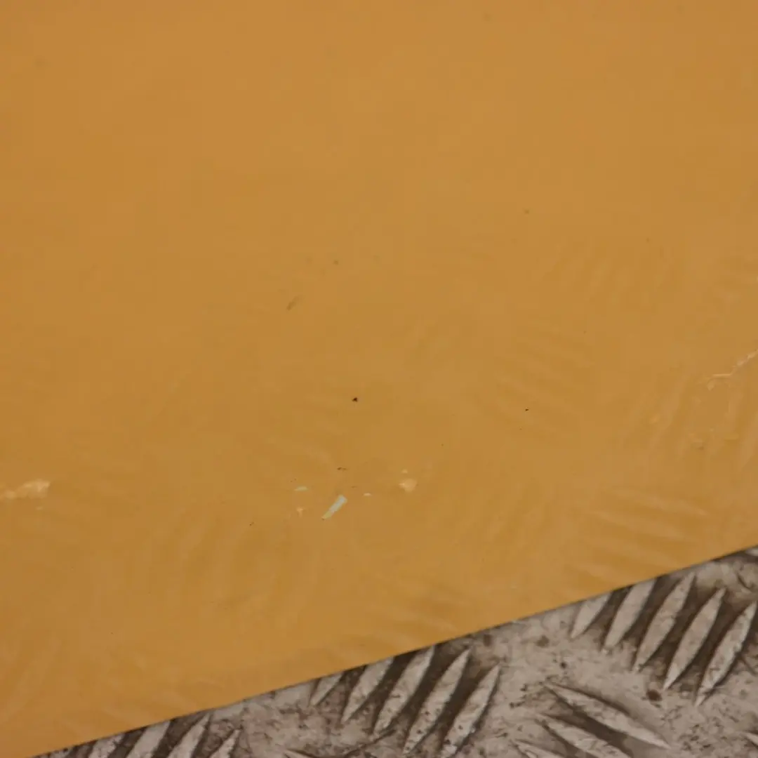 Hayon Splitdoor Arriere Droite Mellow Yellow Jaune pour Mini Clubman R55 à propos du numéro de pièce 2757716 Mini Clubman R55 Hayon Splitdoor Arriere Droite Mellow Yellow Jaune - SKU 2757716-MY - Numéro de pièce 2757716