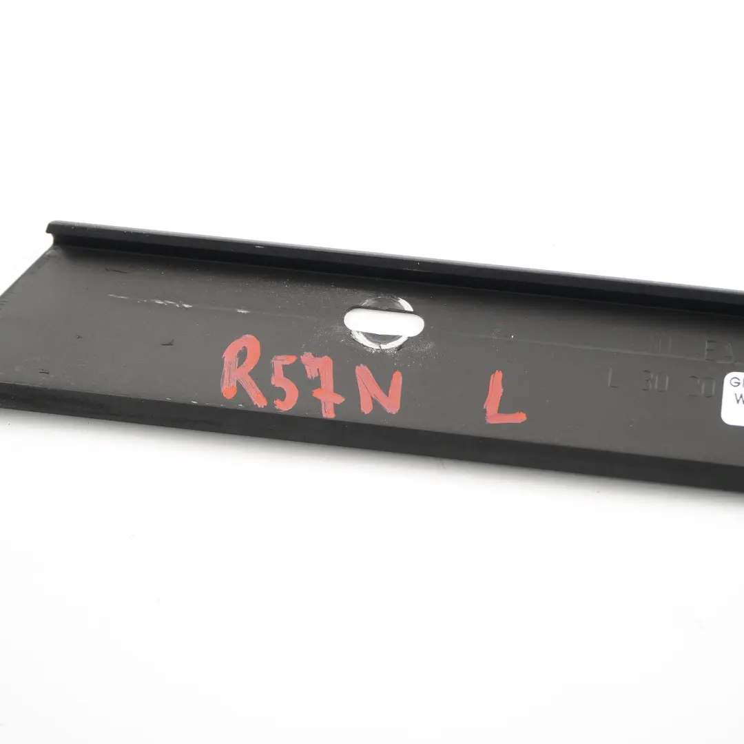 Plegable Carril Montaje Tapa Sello Medio Izquierdo para Mini R57 F57 Convertible con número de pieza 2758107 Mini R57 F57 Convertible Plegable Carril Montaje Tapa Sello Medio Izquierdo - SKU 2758107 - Número de pieza 2758107