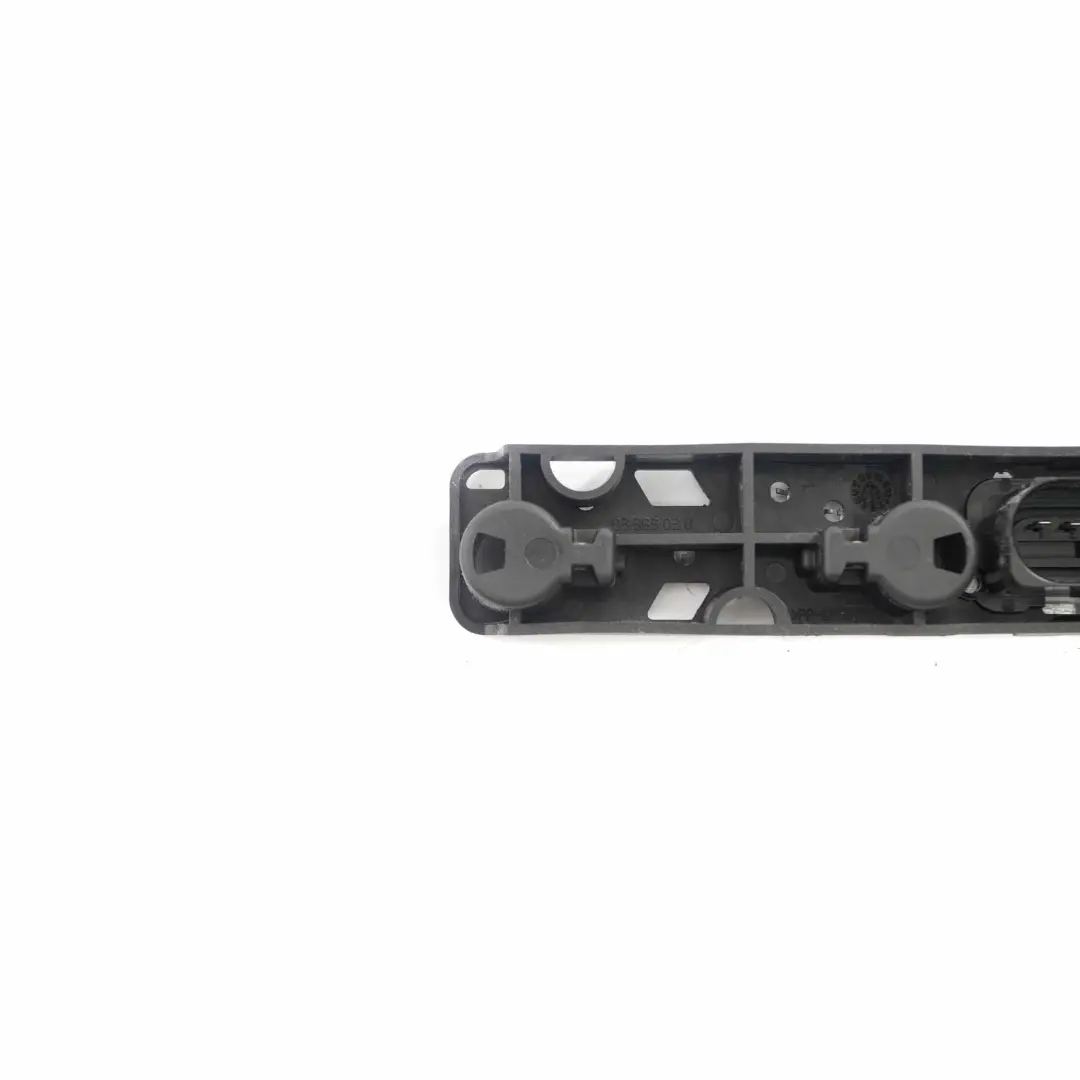 MINI Cooper Clubman R55 Presa di corrente lampada posteriore sinistra - SKU 2758125 - Numero di parte 2758125