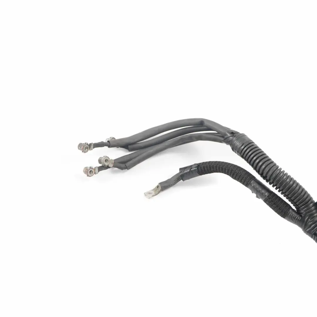 Wiązka Kabli Instalacja Silnka do Renault Trafic 2 o numerze 275850906R Renault Trafic 2 Wiązka Kabli Instalacja Silnka - SKU 275850906R - Numer Części 275850906R