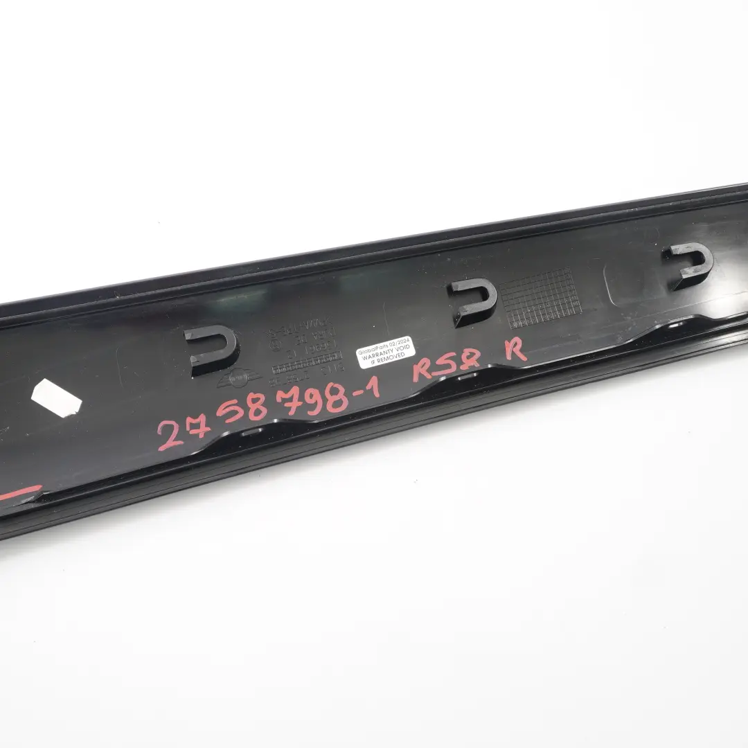 Osłona Słupka Prawa Przednia do Mini Cooper R58 R59 o numerze 2758798 Mini Cooper R58 R59 Osłona Słupka Prawa Przednia - SKU 2758798-1 - Numer Części 2758798