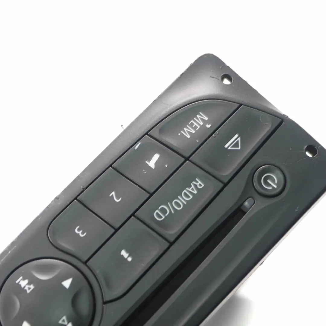 Radio Reproductor Unidad principal estéreo para Renault Trafic II CD con número de pieza 281150049RT Renault Trafic II CD Radio Reproductor Unidad principal estéreo - SKU 281150049RT - Número de pieza 281150049RT