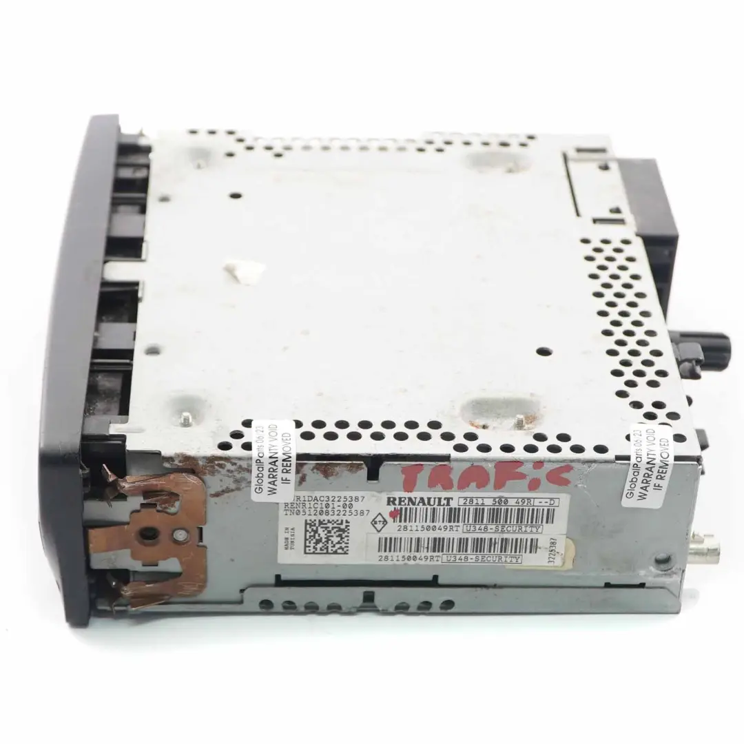 Radio Odtwarzacz CD do Renault Trafic II o numerze 281150049RT Renault Trafic II Radio Odtwarzacz CD - SKU 281150049RT - Numer Części 281150049RT