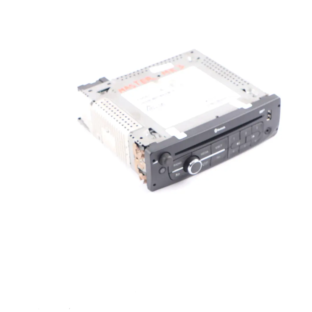 Radio CD Player Bluetooth Head Unit USB MP3 to Renault Master 3 with Part number 281154729R Renault Master 3 Radio CD Player Bluetooth Head Unit USB MP3 - SKU 281154729R - Part number 281154729R