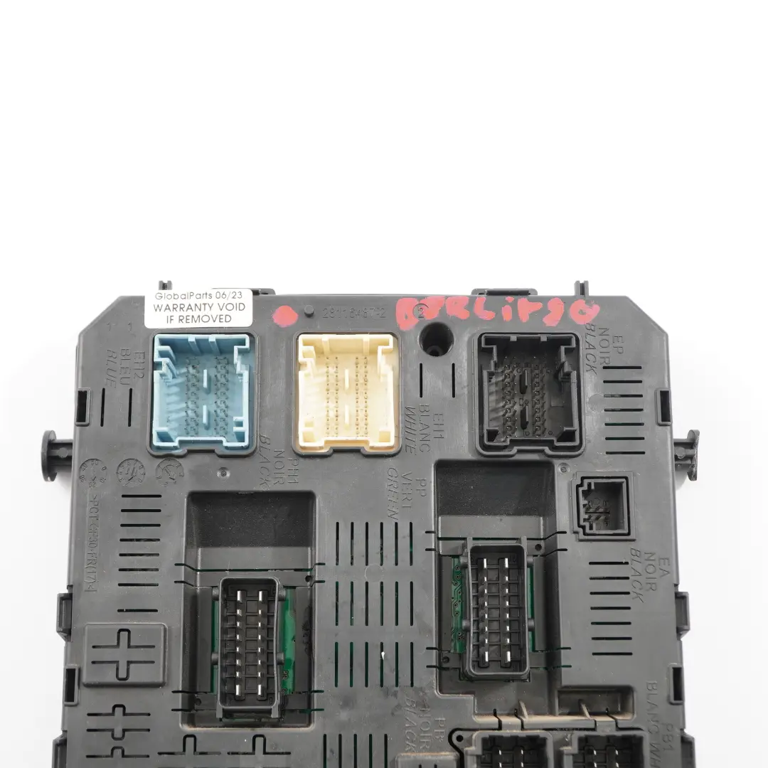  Caja de fusibles Citroen Berlingo Módulo de unidad de control - SKU 28116487 - Número de pieza 28116487