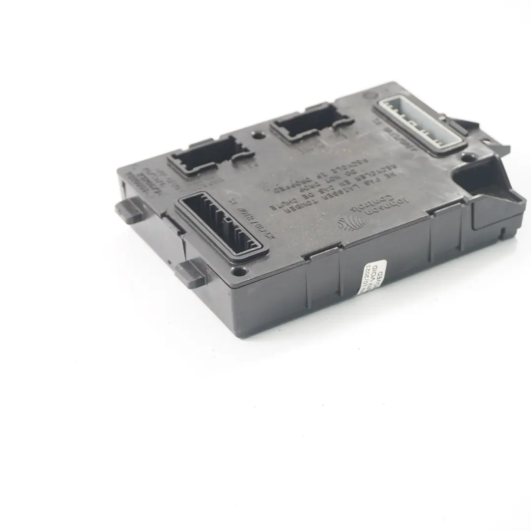 Body Control Module ECU BCM T4 L4 to Renault Trafic 3 Vauxhall Vivaro B with Part number 284B18533R Renault Trafic 3 Vauxhall Vivaro B Body Control Module ECU BCM T4 L4 - SKU 284B18533R - Part number 284B18533R