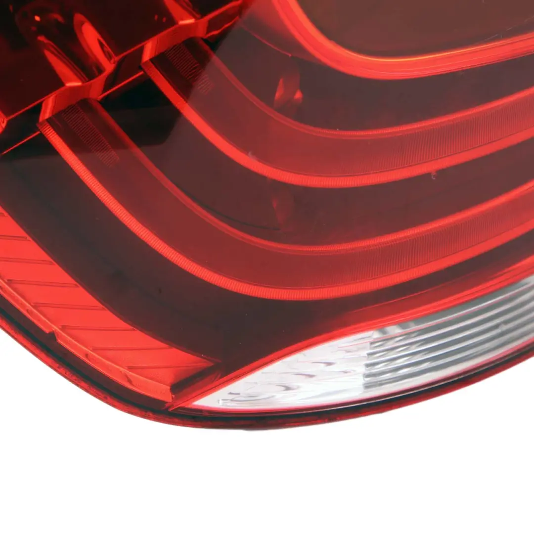 Lampa Lewa Tylna Lewy Tył do BMW X1 E84 o numerze 2990109 BMW X1 E84 Lampa Lewa Tylna Lewy Tył - SKU 2990109 - Numer Części 2990109