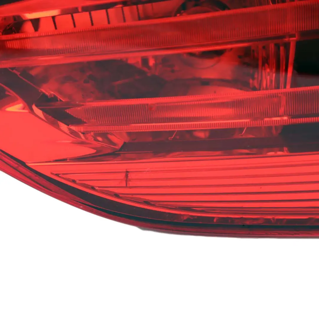 Lumière Couvercle Coffre Arrière Droite Side Lamp pour BMW X1 E84 à propos du numéro de pièce 2990114 BMW X1 E84 Lumière Couvercle Coffre Arrière Droite Side Lamp - SKU 2990114 - Numéro de pièce 2990114