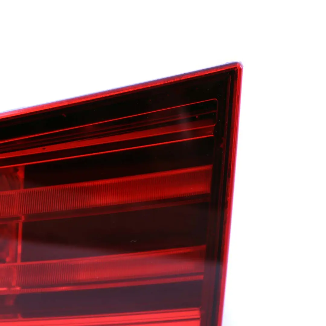 Lumière Couvercle Coffre Arrière Droite Side Lamp pour BMW X1 E84 à propos du numéro de pièce 2990114 BMW X1 E84 Lumière Couvercle Coffre Arrière Droite Side Lamp - SKU 2990114 - Numéro de pièce 2990114