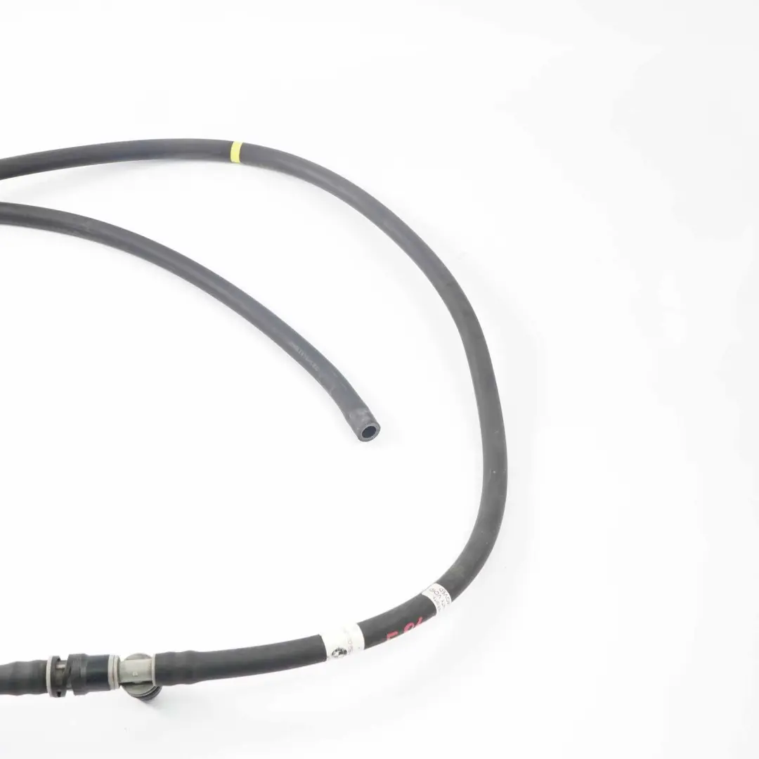 Hose Line Pipe Distribution Headlight Cleaning System to BMW X1 E84 with Part number 2990159 BMW X1 E84 Hose Line Pipe Distribution Headlight Cleaning System - SKU 2990159 - Part number 2990159