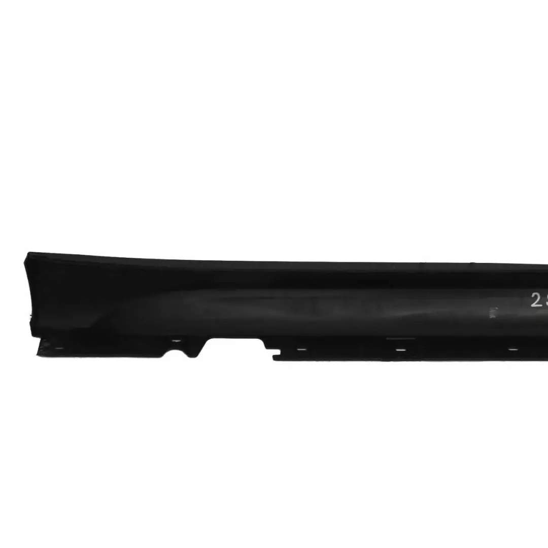 BMW X1 E84 Bas de Porte Seuil Revetement a Gauche - SKU 2990169 - Numéro de pièce 2990169