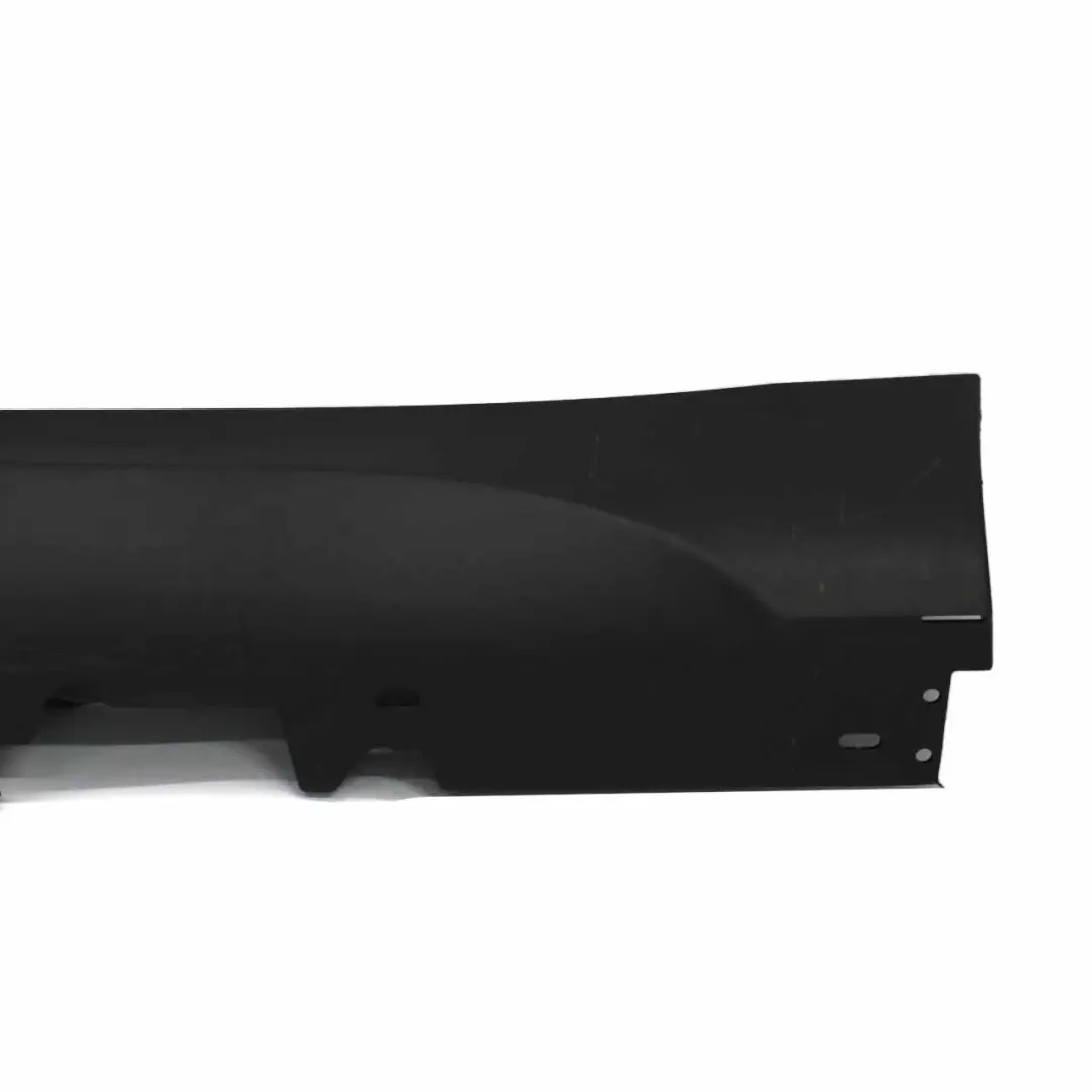 Umbral Puerta Izquierda Proteccion Faldon de la Ventana Lateral para BMW E84 con número de pieza 2990169 BMW E84 Umbral Puerta Izquierda Proteccion Faldon de la Ventana Lateral - SKU 2990169 - Número de pieza 2990169