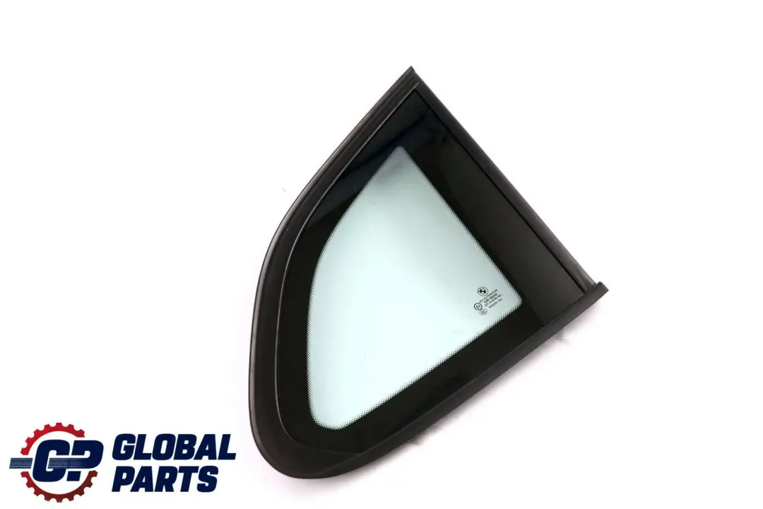 Trasero Derecho Lado Ventana Vidrio Verde AS2 para BMW E84 con número de pieza 2990330 BMW E84 Trasero Derecho Lado Ventana Vidrio Verde AS2 - SKU 2990330 - Número de pieza 2990330