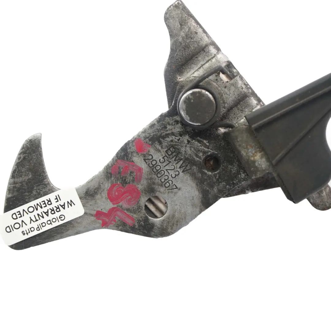 Capo delantero del motor pestillo De bloqueo para BMW E84 con número de pieza 2990367 BMW E84 Capo delantero del motor pestillo De bloqueo - SKU 2990367 - Número de pieza 2990367