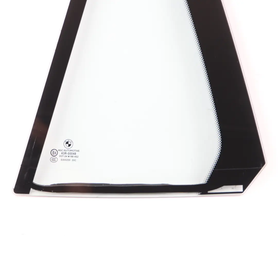 Puerta Trasera Izquierda Ventana Lateral Vidrio Verde Fijo AS2 para BMW E84 con número de pieza 2990395 BMW E84 Puerta Trasera Izquierda Ventana Lateral Vidrio Verde Fijo AS2 - SKU 2990395-1 - Número de pieza 2990395