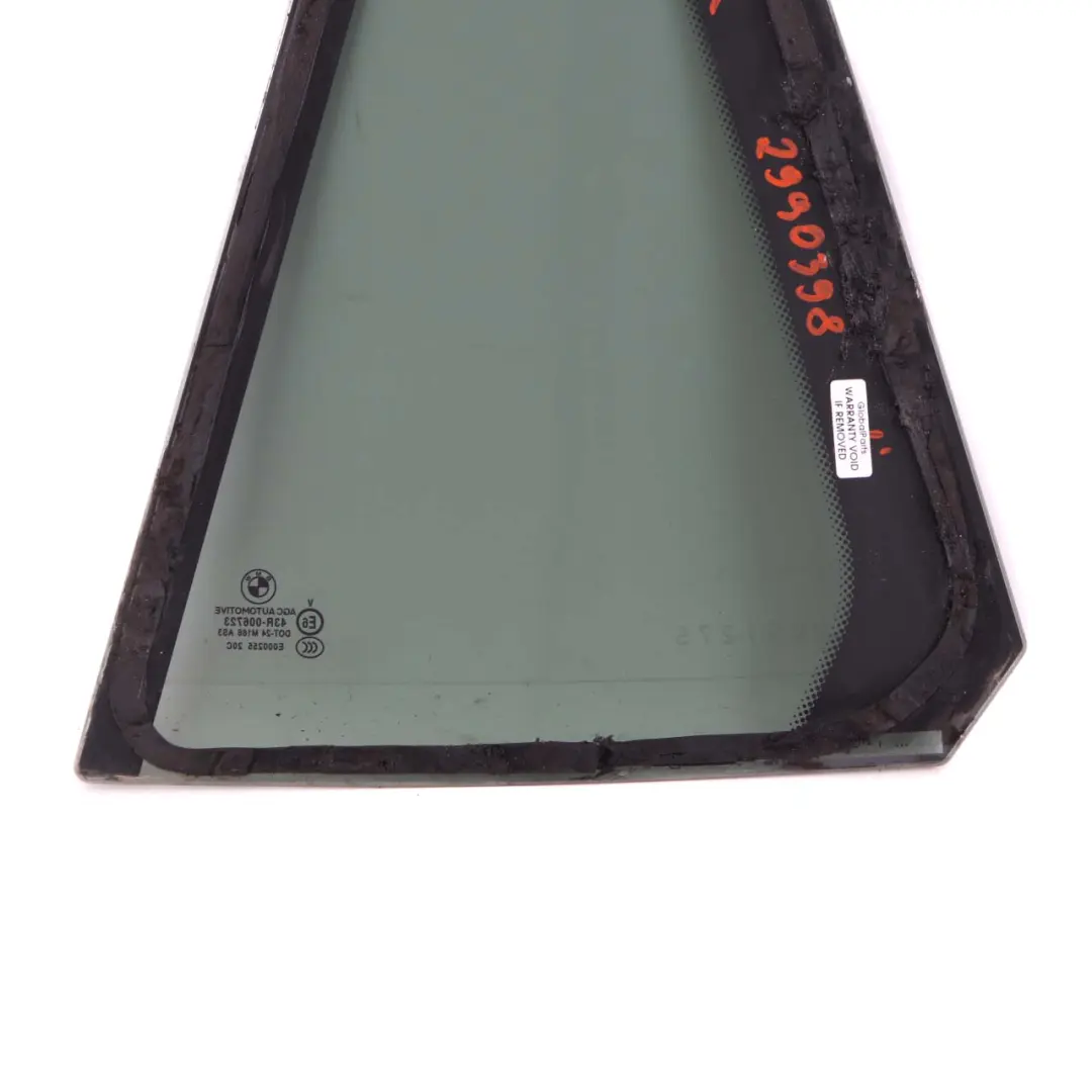 Vitrage Fixe Porte Arriere Droite Teinte Noir AS3 pour BMW X1 E84 à propos du numéro de pièce 2990398 BMW X1 E84 Vitrage Fixe Porte Arriere Droite Teinte Noir AS3 - SKU 2990398 - Numéro de pièce 2990398