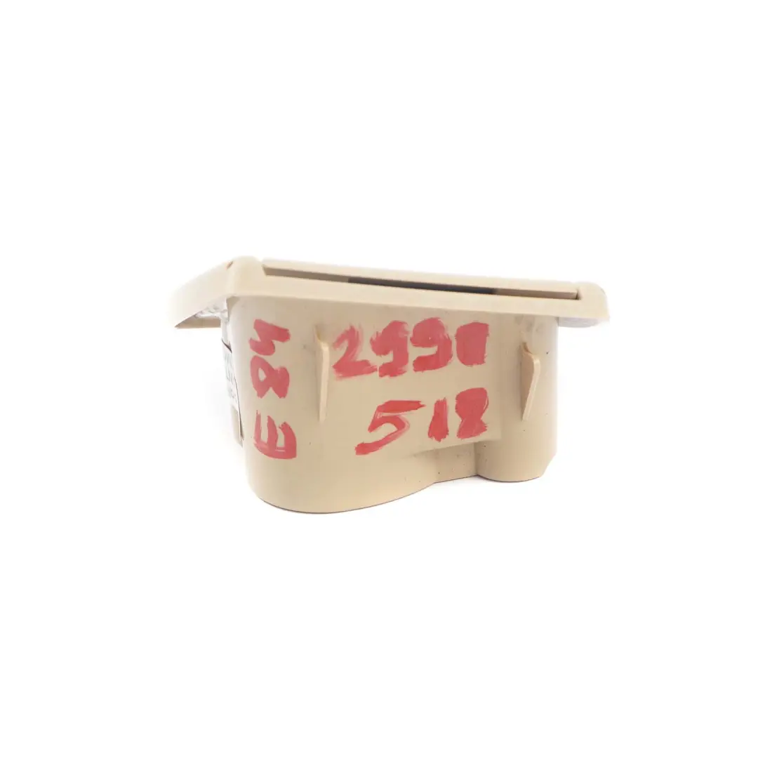 Copertura Rete Posteriore Destro Staffa Baule Savanna Beige per BMW X1 E84 con numero di parte 2990518 BMW X1 E84 Copertura Rete Posteriore Destro Staffa Baule Savanna Beige - SKU 2990518 - Numero di parte 2990518