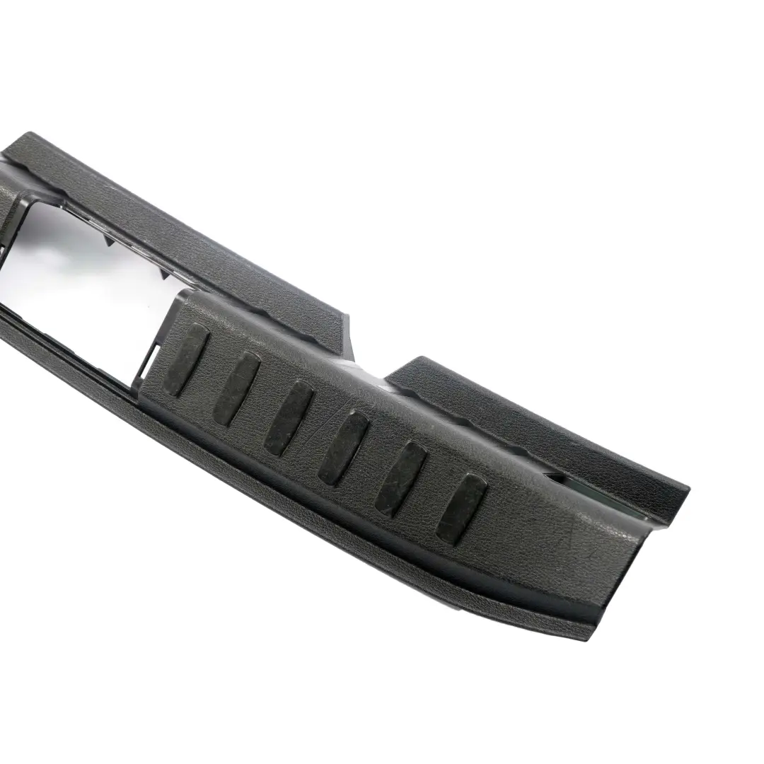 Plancher Du Compartiment A Bagages Tronc Seuil de Chargement Blende pour BMW X1 E84 à propos du numéro de pièce 2990736 BMW X1 E84 Plancher Du Compartiment A Bagages Tronc Seuil de Chargement Blende - SKU 2990736 - Numéro de pièce 2990736
