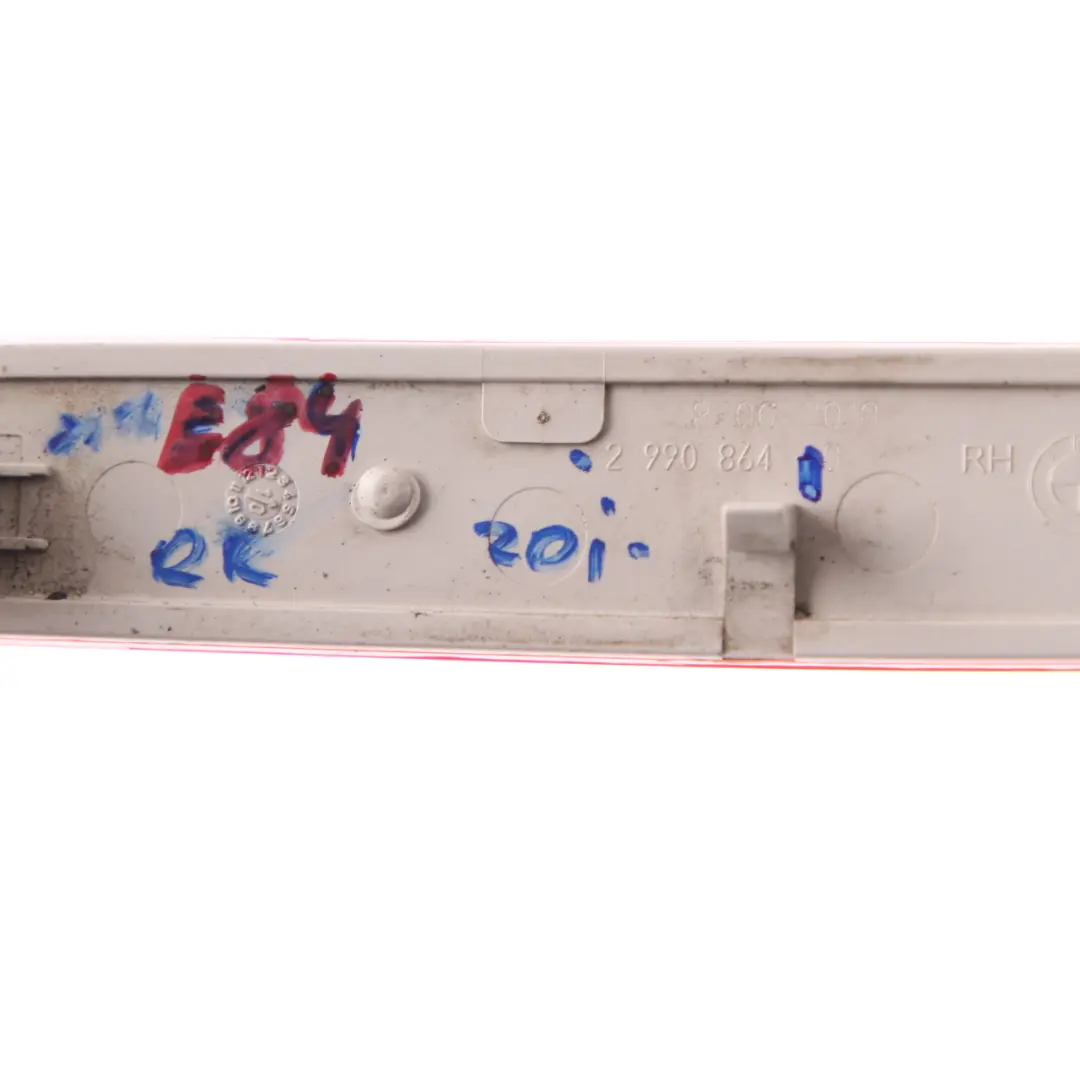 Réflecteur Pare-Chocs Arrière Droit Garniture Reflet Rouge pour BMW X1 E84 à propos du numéro de pièce 2990864 BMW X1 E84 Réflecteur Pare-Chocs Arrière Droit Garniture Reflet Rouge - SKU 2990864 - Numéro de pièce 2990864