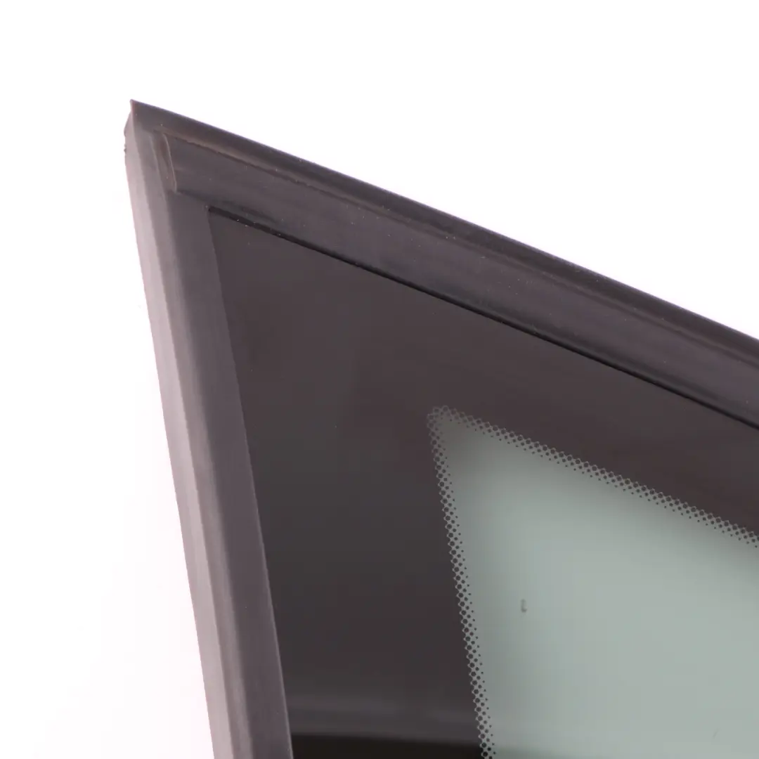 Window Glass BMW X1 E84 Side Left N/S Luggage Glass Tinted Black AS3 to with Part number 2991373 Window Glass BMW X1 E84 Side Left N/S Luggage Glass Tinted Black AS3 - SKU 2991373 - Part number 2991373