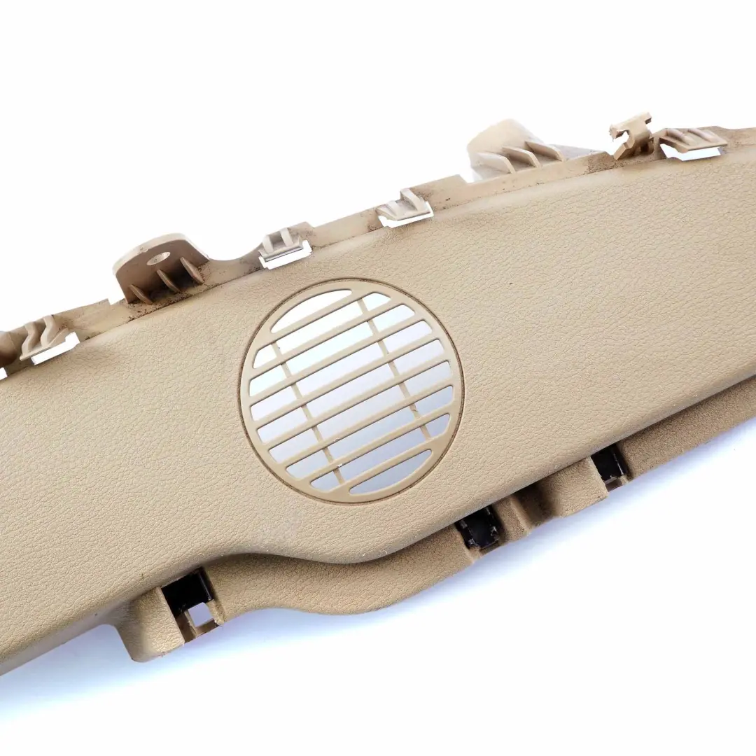 BMW X1 E84 Soporte Ventana Trasera Repisa Derecha Savanna Beige 2991804 - SKU 2991852 - Número de pieza 2991852