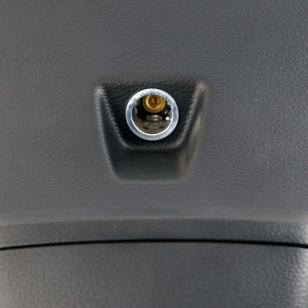 Abdeckung Blende Mittelkonsole Hinten für BMW X1 E84 mit Teilenummer 2991937 BMW X1 E84 Abdeckung Blende Mittelkonsole Hinten - SKU 2991937 - Teilenummer 2991937