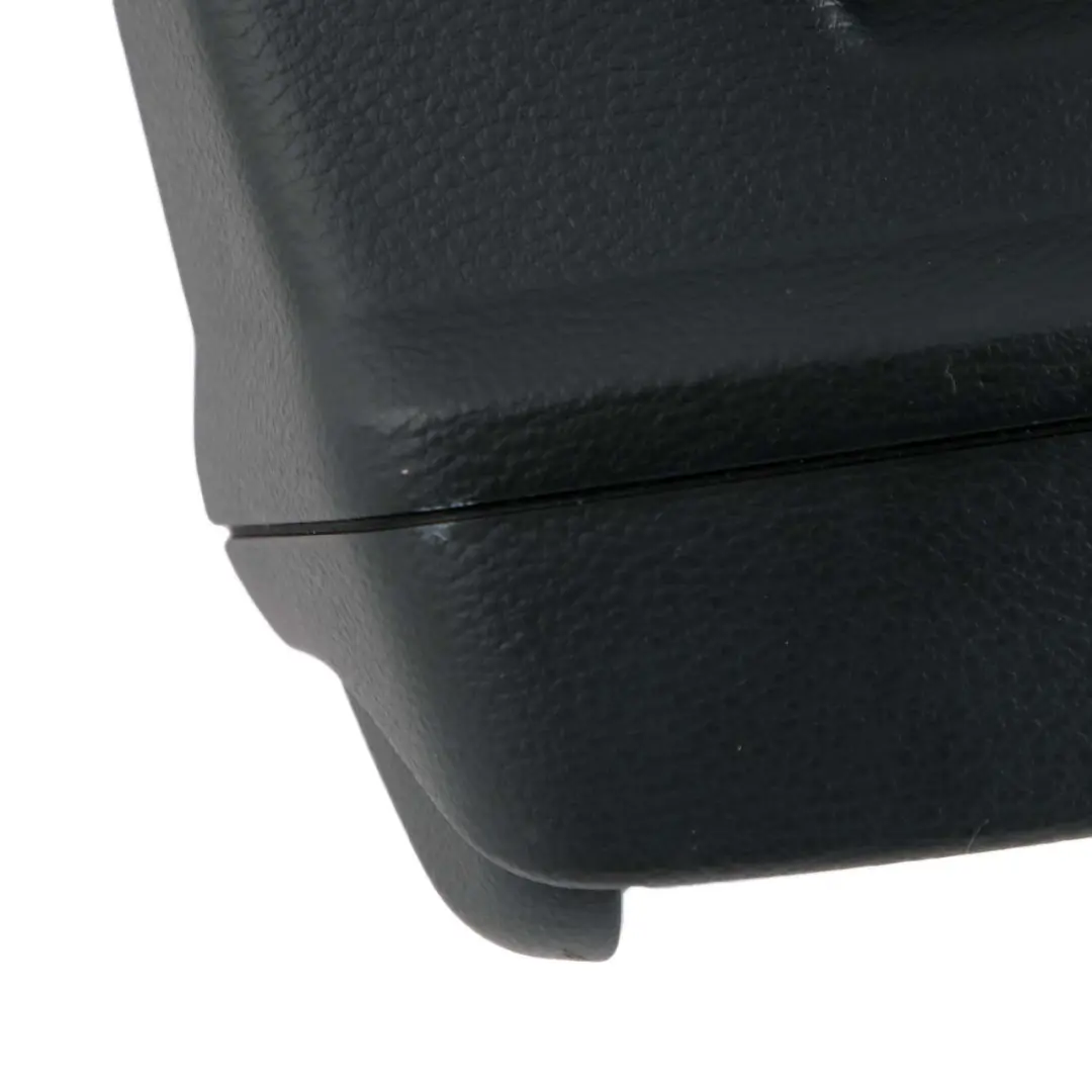 Cubierta Consola Central Panel Negro para BMW E84 con número de pieza 2991937 BMW E84 Cubierta Consola Central Panel Negro - SKU 2991937 - Número de pieza 2991937