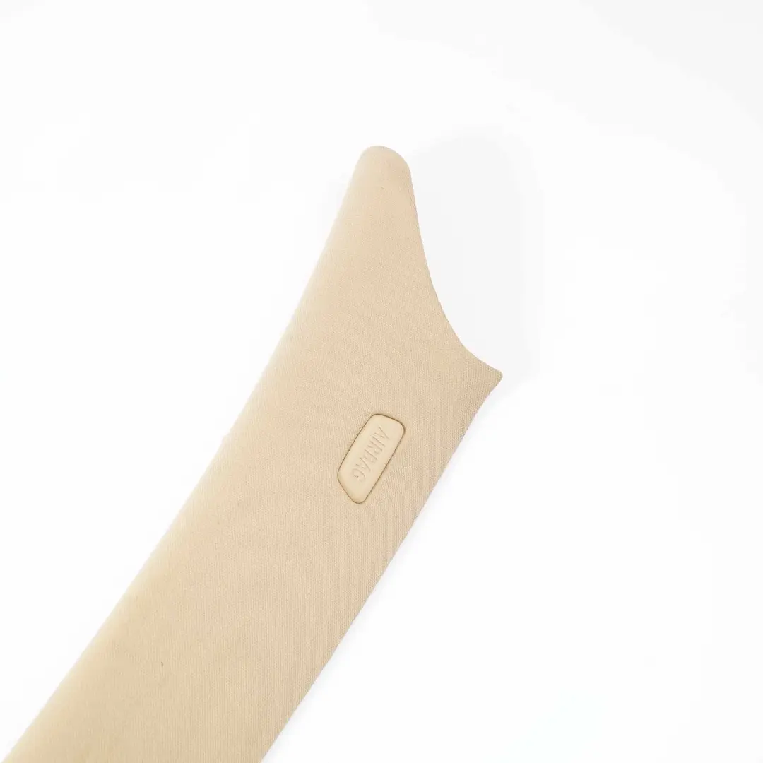 Tapa Columna A Pilar Izquierdo Embellecedor Panel Savanna Beige para BMW E84 con número de pieza 2992437 BMW E84 Tapa Columna A Pilar Izquierdo Embellecedor Panel Savanna Beige - SKU 2992437-1 - Número de pieza 2992437