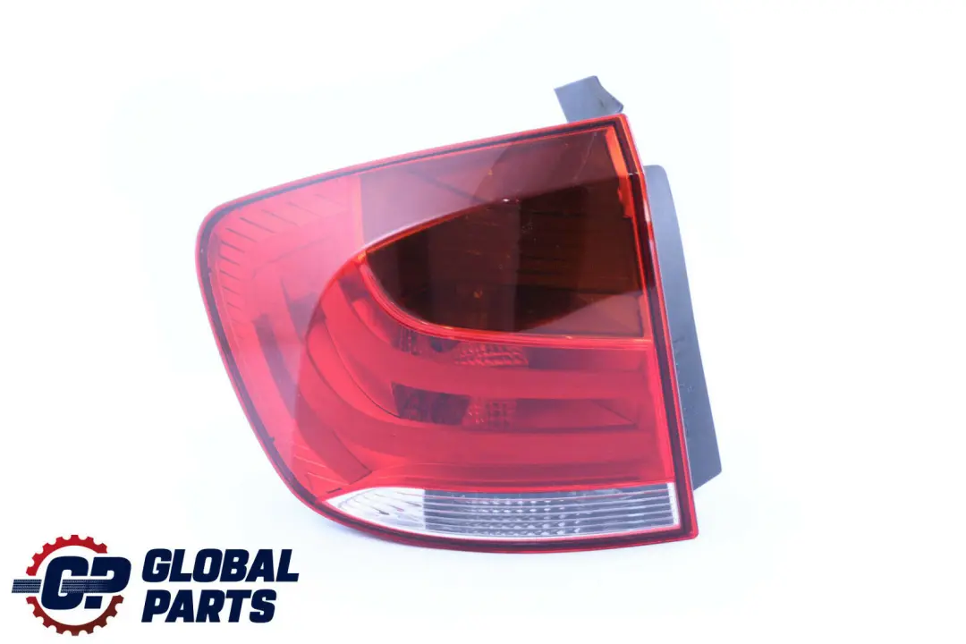 Feu Arrière Extérieur Gauche pour BMW X1 E84 à propos du numéro de pièce 2992477 BMW X1 E84 Feu Arrière Extérieur Gauche - SKU 2992477 - Numéro de pièce 2992477