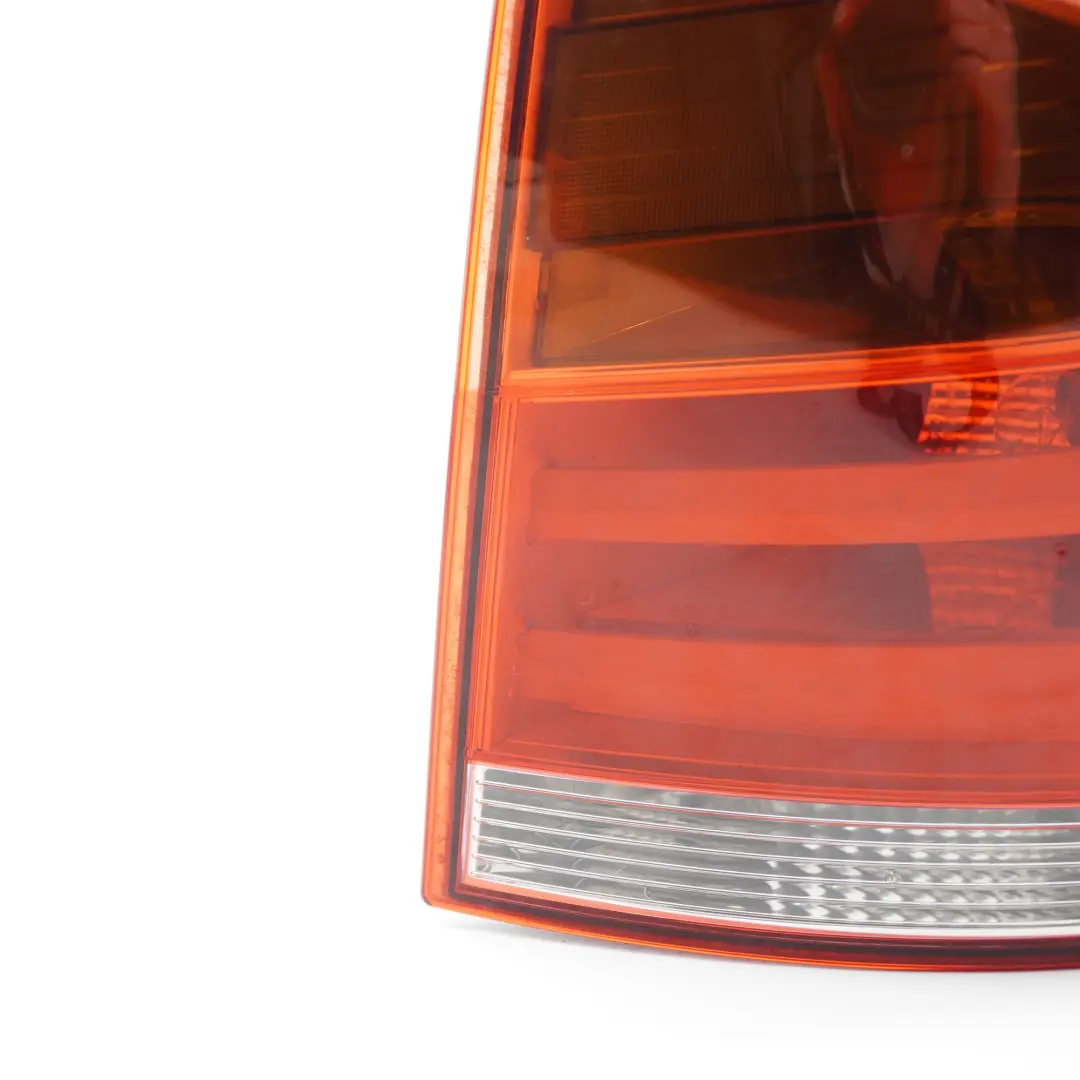 BMW X1 E84 Luz Trasera En El Panel Lateral Derecho - SKU 2992478-2 - Número de pieza 2992478