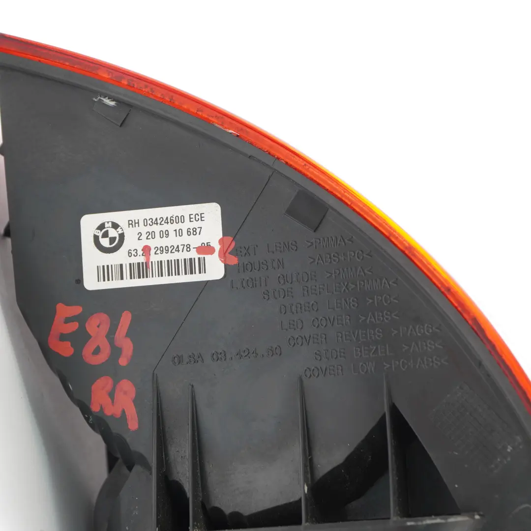 Lampa Tył Tylne Światło w Panelu Bocznym Prawe do BMW X1 E84 o numerze 2992478 BMW X1 E84 Lampa Tył Tylne Światło w Panelu Bocznym Prawe - SKU 2992478-2 - Numer Części 2992478