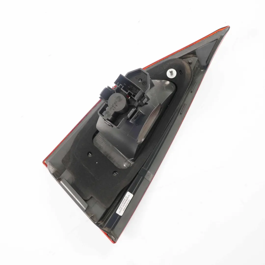 Lampa Bagażnika Lewy Tył Tylna do BMW X1 E84 o numerze 2992479 BMW X1 E84 Lampa Bagażnika Lewy Tył Tylna - SKU 2992479-1 - Numer Części 2992479