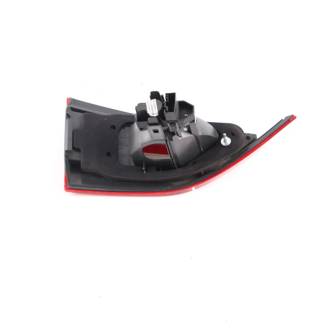 Light BMW X1 E84 In Trunk Lid Tailgate Boot Lamp Right O/S to Rear with Part number 2992480 Rear Light BMW X1 E84 In Trunk Lid Tailgate Boot Lamp Right O/S - SKU 2992480-2 - Part number 2992480