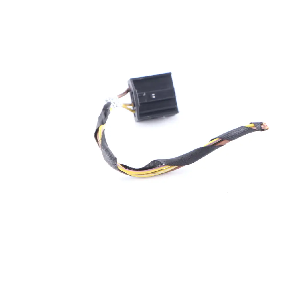BMW X1 E84 Rear Light Tailgate Boot Lamp Right O/S Plug Socket Wiring 6984746 - SKU 2992480-3 - Part number 2992480