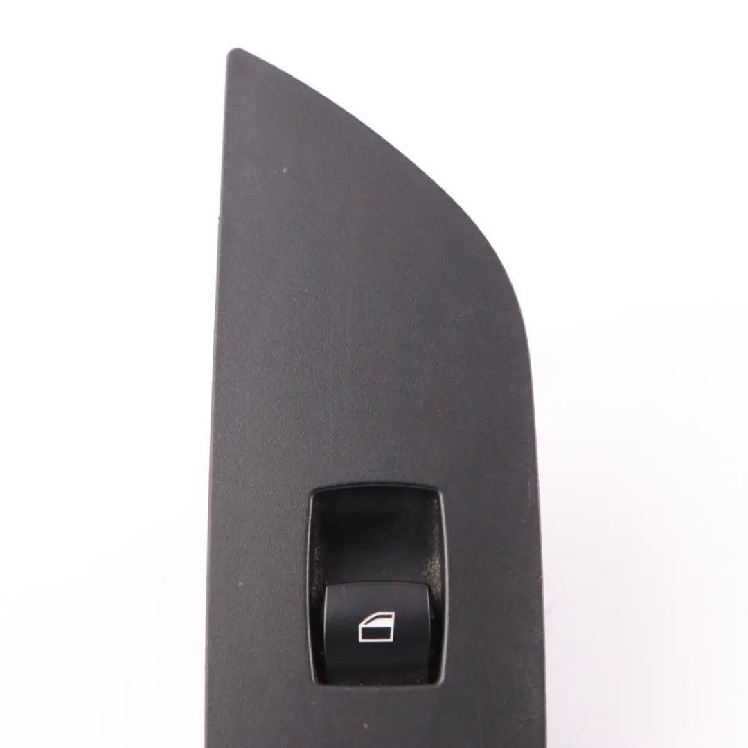 Interruttore Alzacristalli Nero SX per BMW X1 E84 con numero di parte 2992941 BMW X1 E84 Interruttore Alzacristalli Nero SX - SKU 2992941 - Numero di parte 2992941