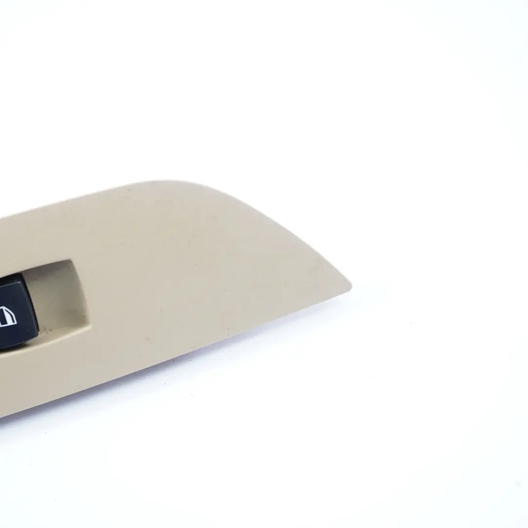 Cache interrupteur levier sélect. droit beige pour BMW X1 E84 à propos du numéro de pièce 2992944 BMW X1 E84 Cache interrupteur levier sélect. droit beige - SKU 2992944 - Numéro de pièce 2992944