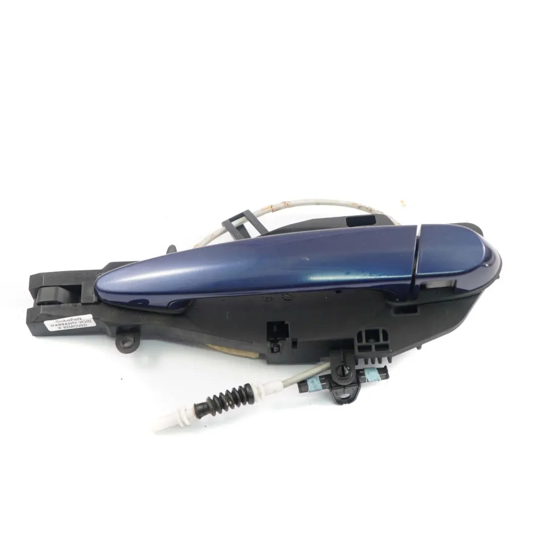 Handle Door BMW E84 X1 Rear Left Outside Grab N/S Tiefseeblau Deep Sea Blue A76 to with Part number 2992975 Handle Door BMW E84 X1 Rear Left Outside Grab N/S Tiefseeblau Deep Sea Blue A76 - SKU 2992975-DSB1 - Part number 2992975