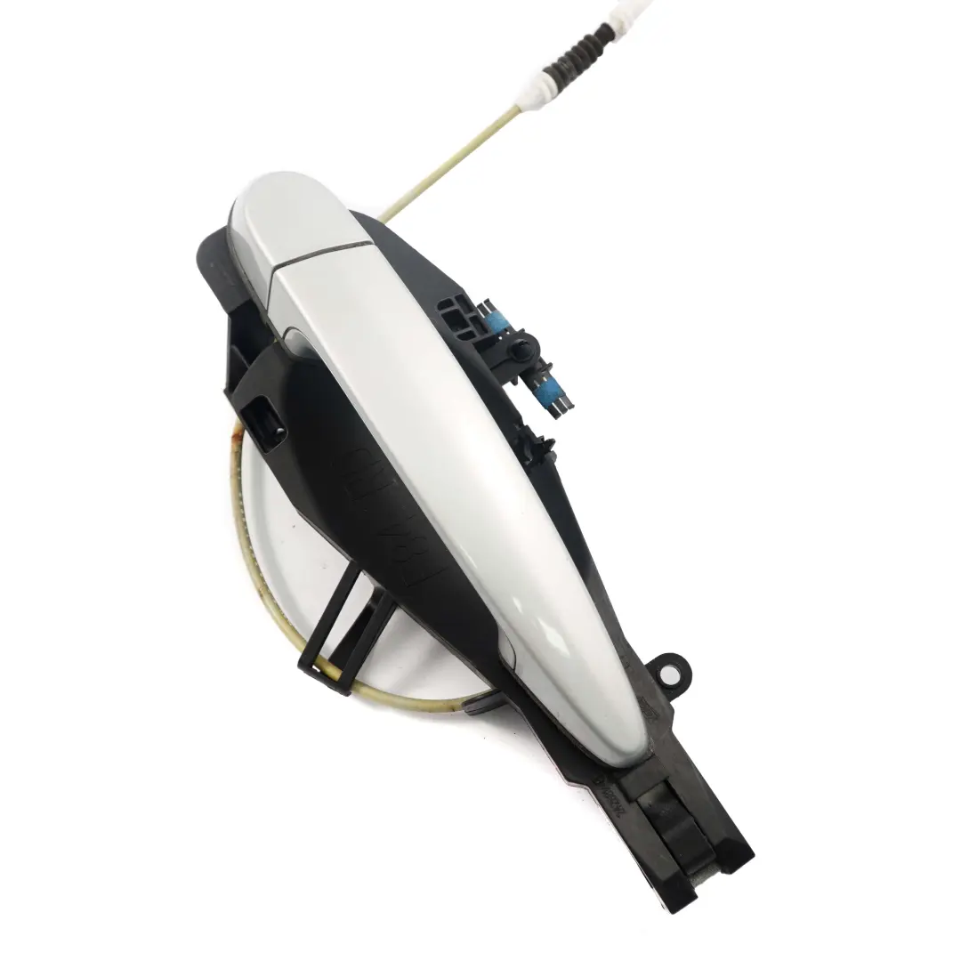 Maniglia PortaBMW E84 X1 Esterna Posteriore SX Ghiaccio Argento Metallico A83 per con numero di parte 2992975 Maniglia PortaBMW E84 X1 Esterna Posteriore SX Ghiaccio Argento Metallico A83 - SKU 2992975-GSB - Numero di parte 2992975