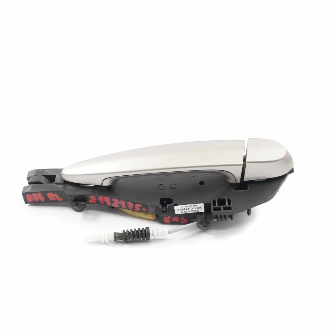 Izquierdo Kaschmirsilber Cashmere Silver Tirador Puerta Trasera para BMW E84 X1 con número de pieza 2992975 BMW E84 X1 Izquierdo Kaschmirsilber Cashmere Silver Tirador Puerta Trasera - SKU 2992975-KAS - Número de pieza 2992975