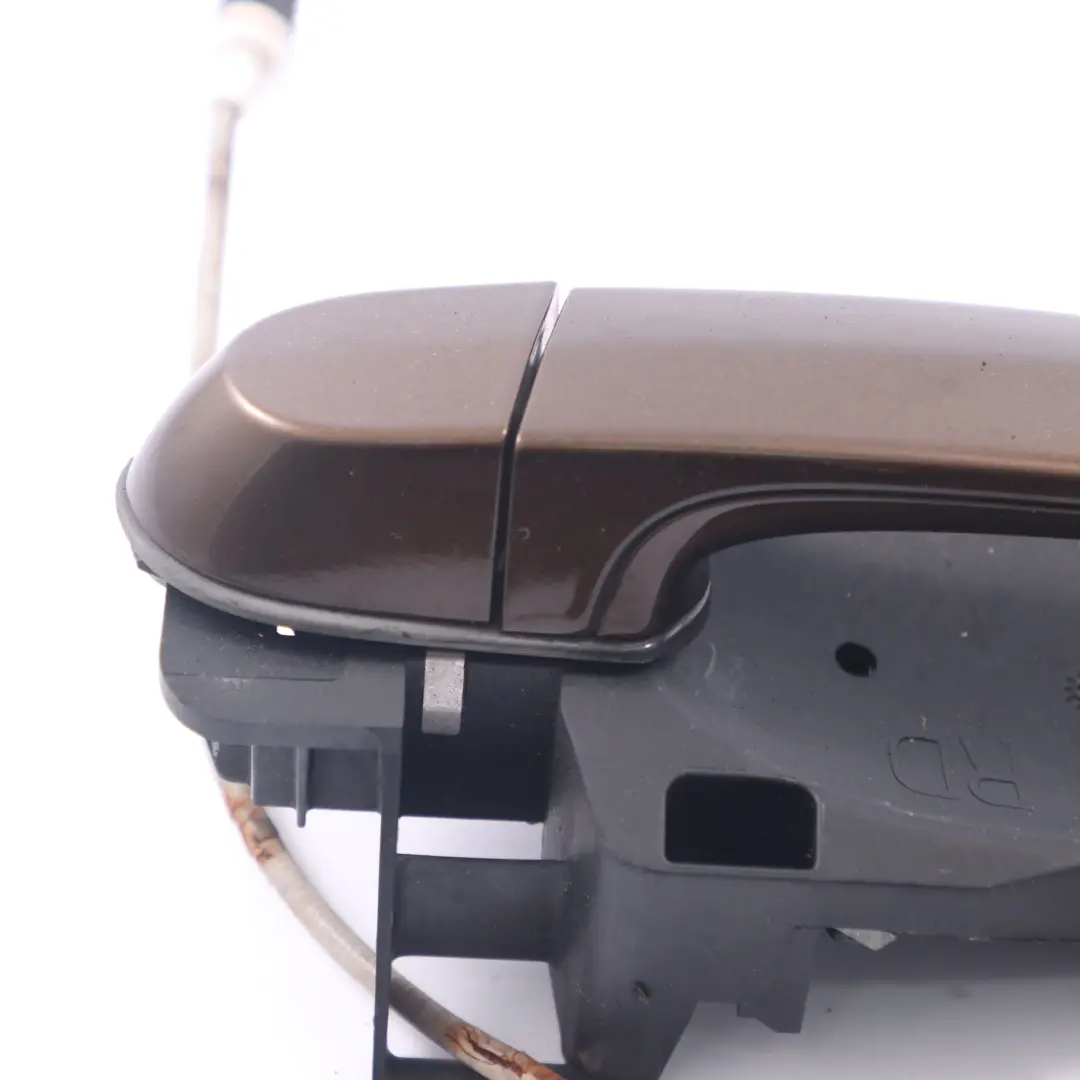 Door Handle Rear Left N/S Outside Grab Marrakesh Brown Metallic - B09 to BMW X1 E84 with Part number 2992975 BMW X1 E84 Door Handle Rear Left N/S Outside Grab Marrakesh Brown Metallic - B09 - SKU 2992975-MBR - Part number 2992975