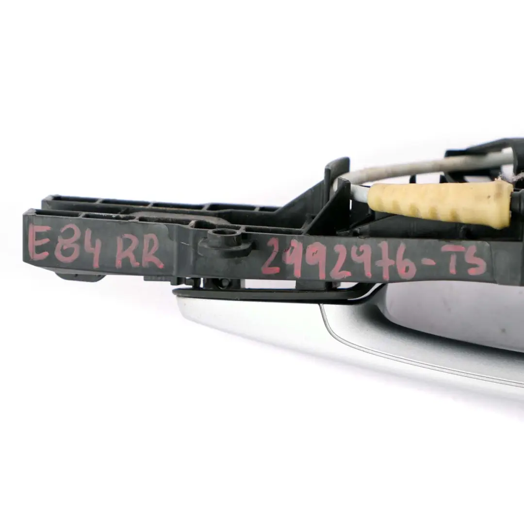 Right Door Grab Handle O/S Titansilber Titanium Silver 354 to BMW X1 E84 Rear with Part number 2992976 BMW X1 E84 Rear Right Door Grab Handle O/S Titansilber Titanium Silver 354 - SKU 2992976-TS - Part number 2992976