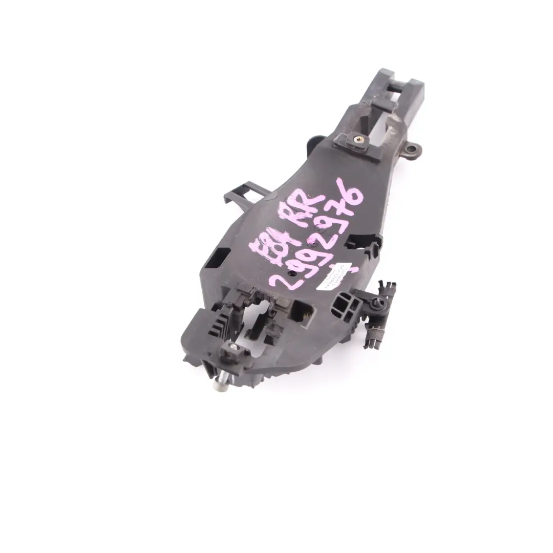 Poignee de porte arriere droite Kaschmirsilber Metallic A72 pour BMW X1 E84 à propos du numéro de pièce 2992976 BMW X1 E84 Poignee de porte arriere droite Kaschmirsilber Metallic A72 - SKU 2992976 - Numéro de pièce 2992976