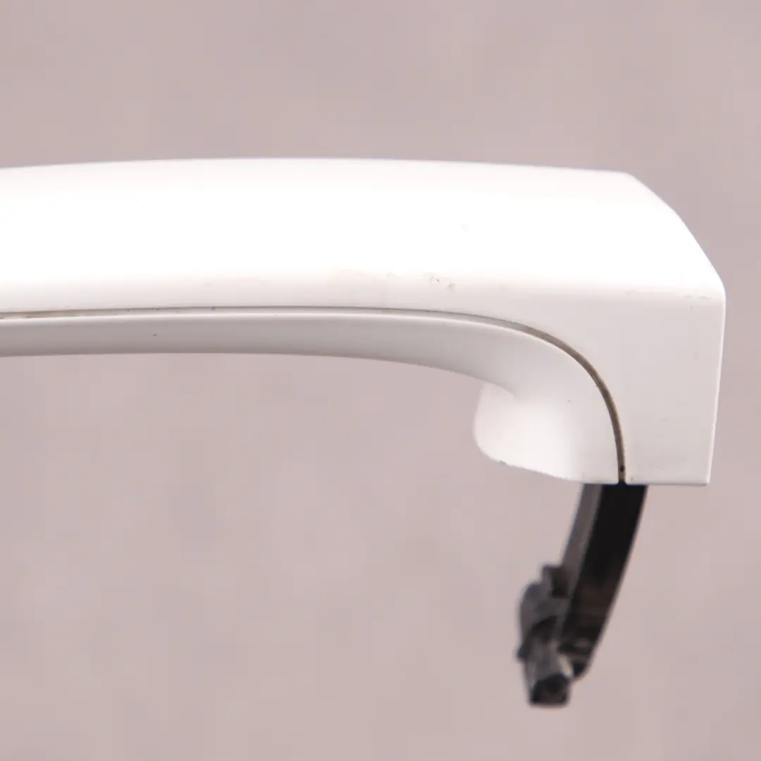 BMW X1 E84 tirador de la puerta delantera derecha Alpine White - 300 - SKU 2992986-AW - Número de pieza 2992986