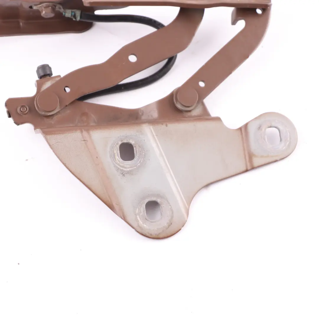 Zawias Mocowanie Maski Lewy Przód 2990359 do BMW E84 o numerze 2993149 BMW E84 Zawias Mocowanie Maski Lewy Przód 2990359 - SKU 2993149-MBR - Numer Części 2993149