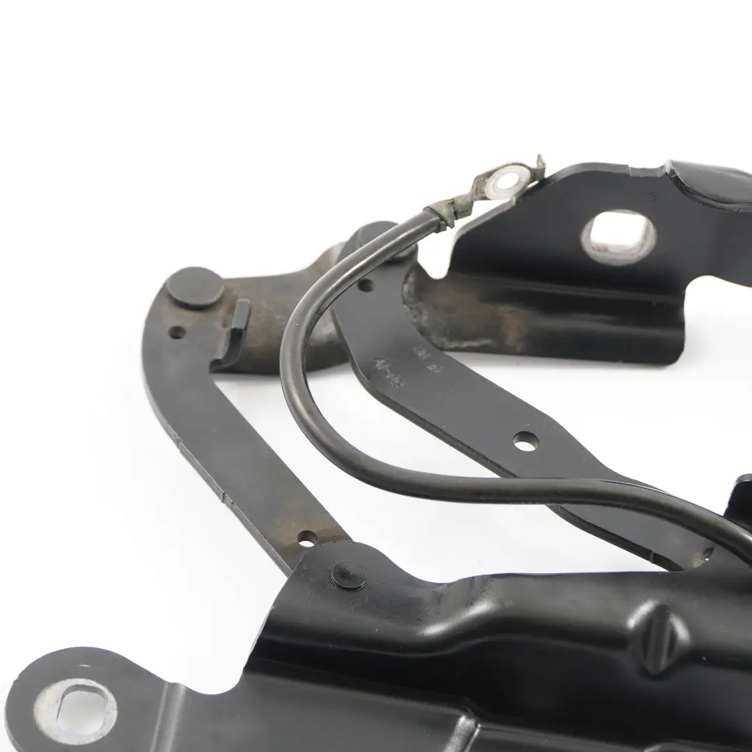 BMW X1 E84 Left N/S Engine Hood Hinge Schwarz 2 Black - 668 2990359 - SKU 2993149-SCH - Part number 2993149