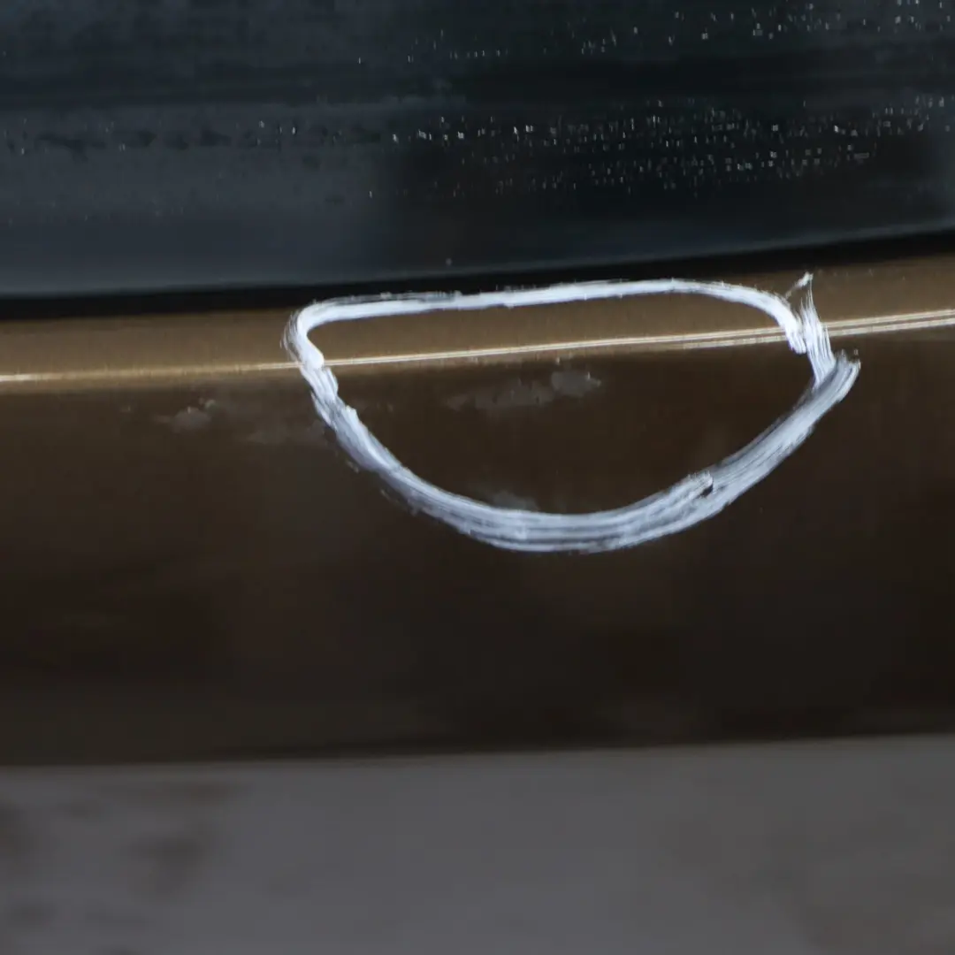 Boot Trunk Lid Rear Tailgate Lid Panel Marrakesh Brown Metallic - B09 to BMW X1 E84 with Part number 2993152 BMW X1 E84 Boot Trunk Lid Rear Tailgate Lid Panel Marrakesh Brown Metallic - B09 - SKU 2993152-MBR - Part number 2993152