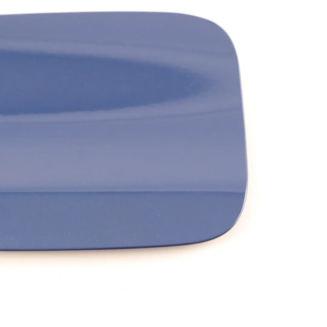 BMW E84 Couvercle trappe Panneau bouchon remplissage Bleu Le Mans Métallisé 381 - SKU 2993153-LMB - Numéro de pièce 2993153