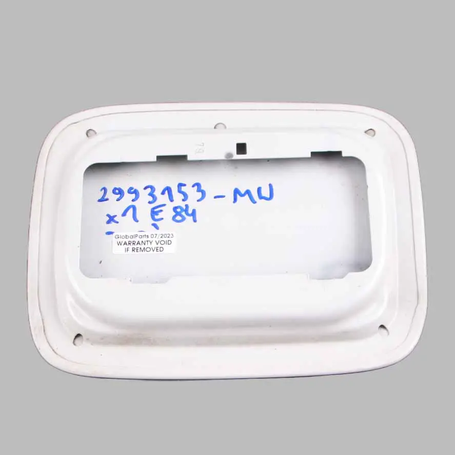 Riempimento carburante ribalta Pannello bianco minerale A96 per BMW X1 E84 con numero di parte 2993153 BMW X1 E84 Riempimento carburante ribalta Pannello bianco minerale A96 - SKU 2993153-MW - Numero di parte 2993153