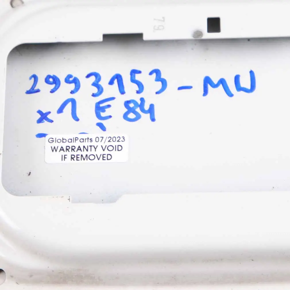 BMW X1 E84 Riempimento carburante ribalta Pannello bianco minerale A96 - SKU 2993153-MW - Numero di parte 2993153