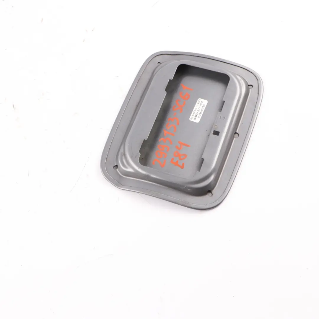 Tankklappe Tankdeckel Einfüllklappe Spacegrau Metallic A52 für BMW X1 E84 mit Teilenummer 2993153 BMW X1 E84 Tankklappe Tankdeckel Einfüllklappe Spacegrau Metallic A52 - SKU 2993153-SCG1 - Teilenummer 2993153